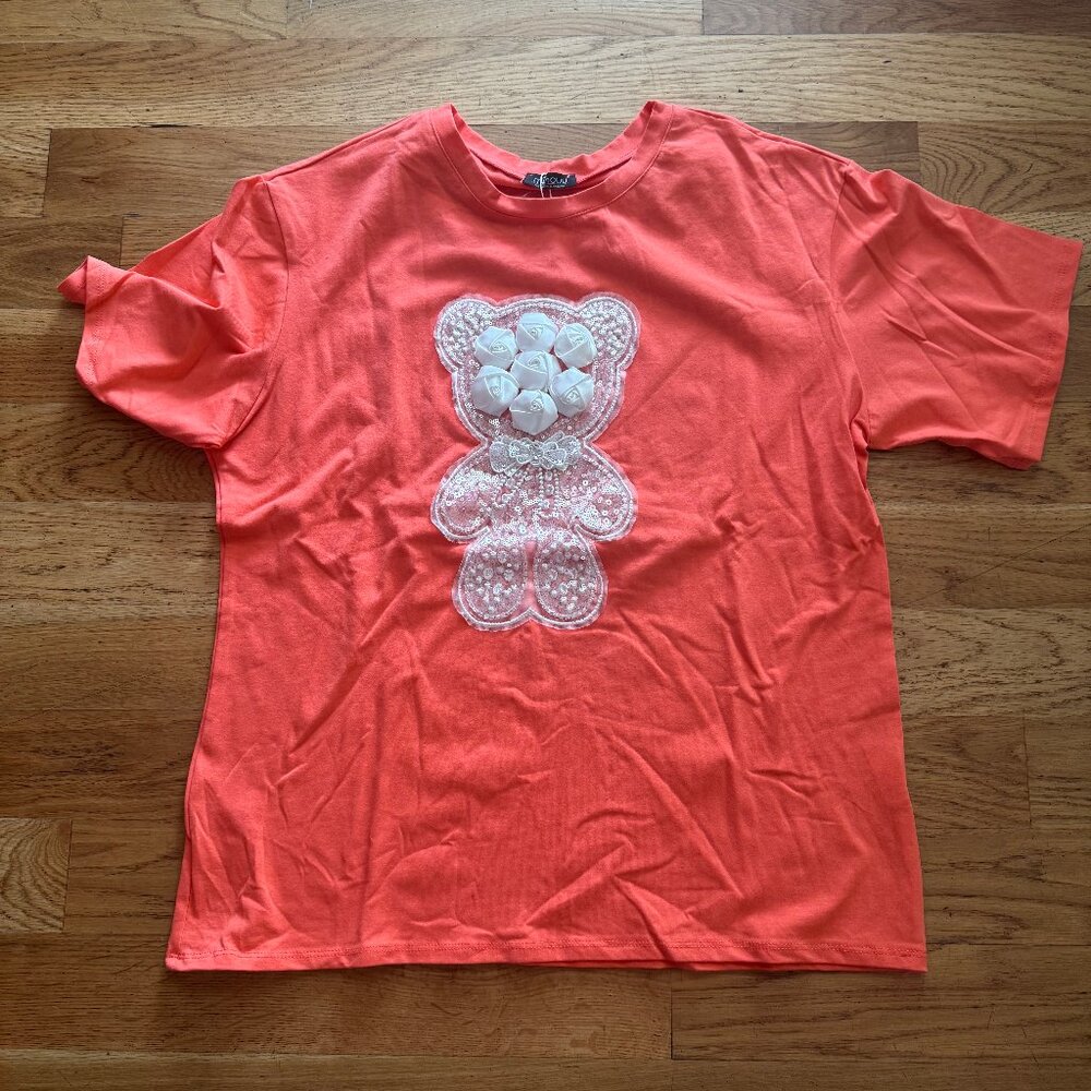 MINOUU WOMEN T-SHIRT SIZE M/L